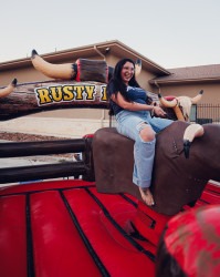 L9A0071 1767658201 Mechanical Bull